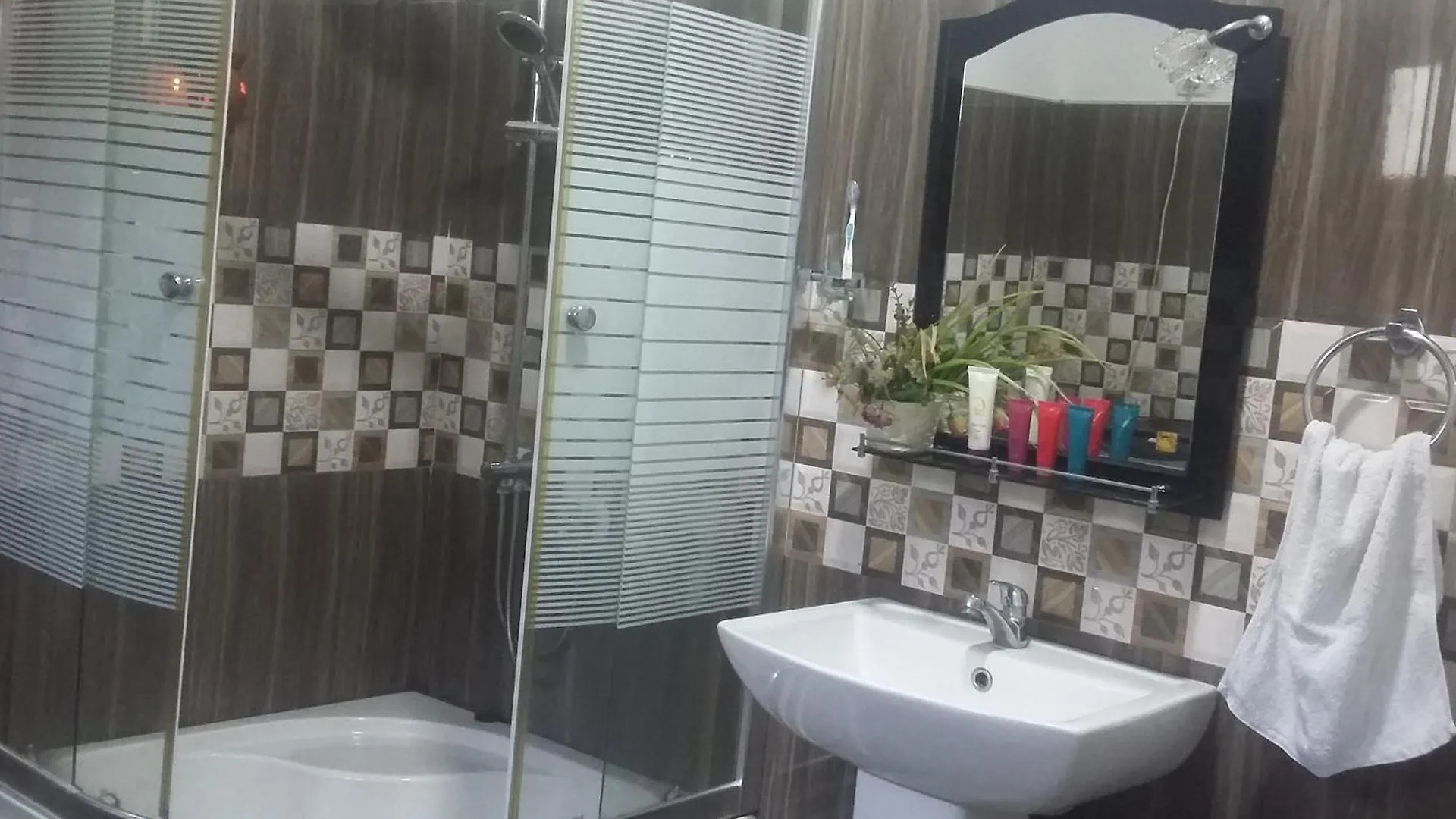 ** Guest house Travel Bird Villa - Foreign Bookings Only Katunayake Sri Lanka